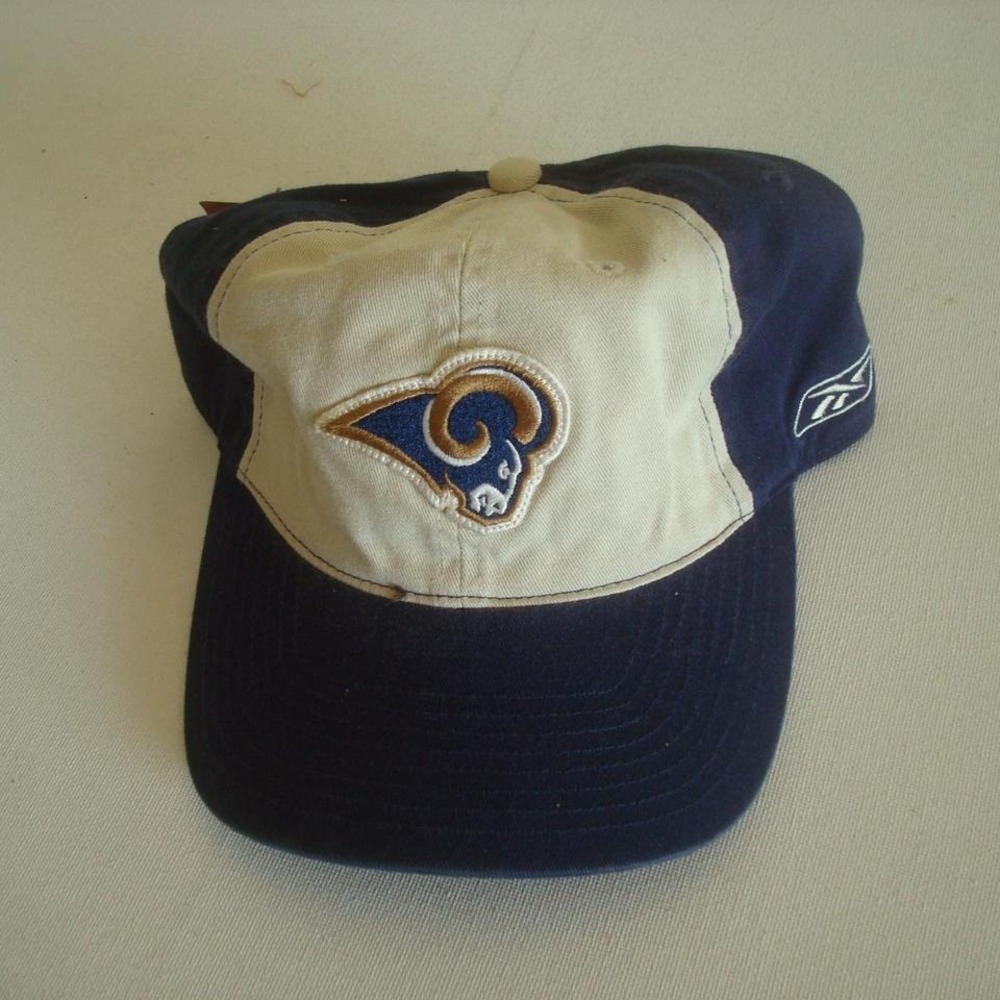 RAMS‎ MEDIUM REEBOK HAT CAP VINTAGE 00S Y2K P3